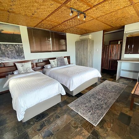 Aloegrove Safari Lodge Otjiwarongo Exteriör bild