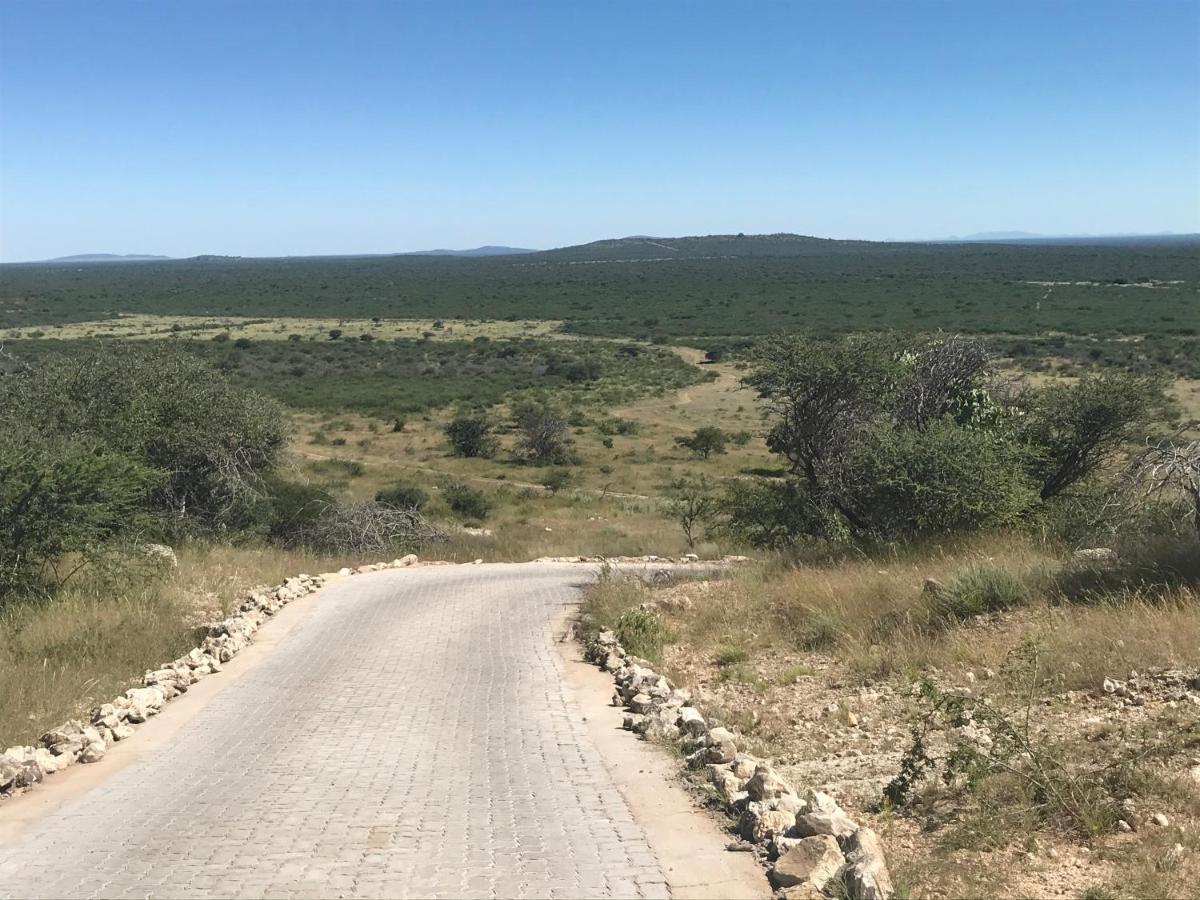 Aloegrove Safari Lodge Otjiwarongo Exteriör bild