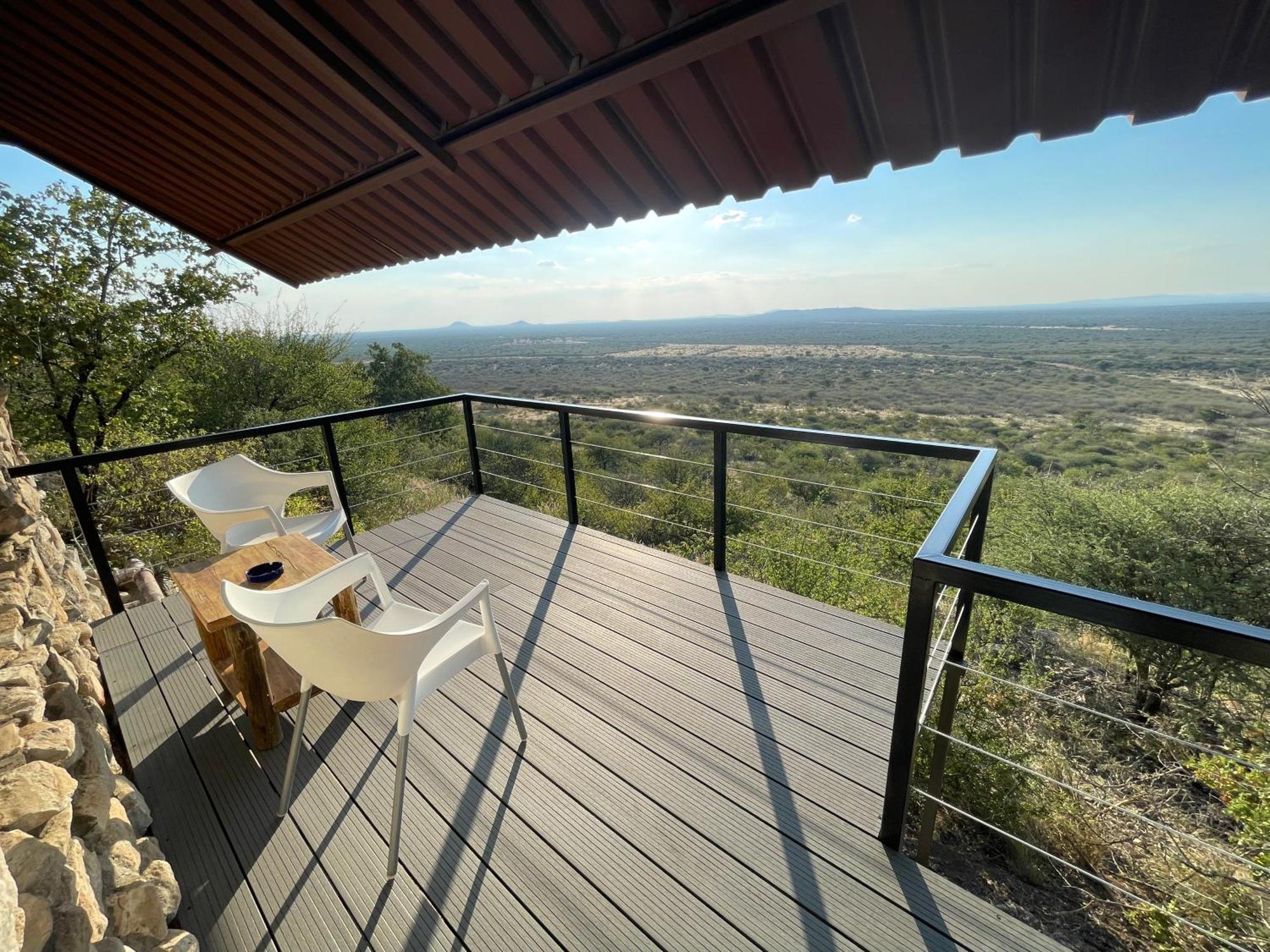 Aloegrove Safari Lodge Otjiwarongo Exteriör bild
